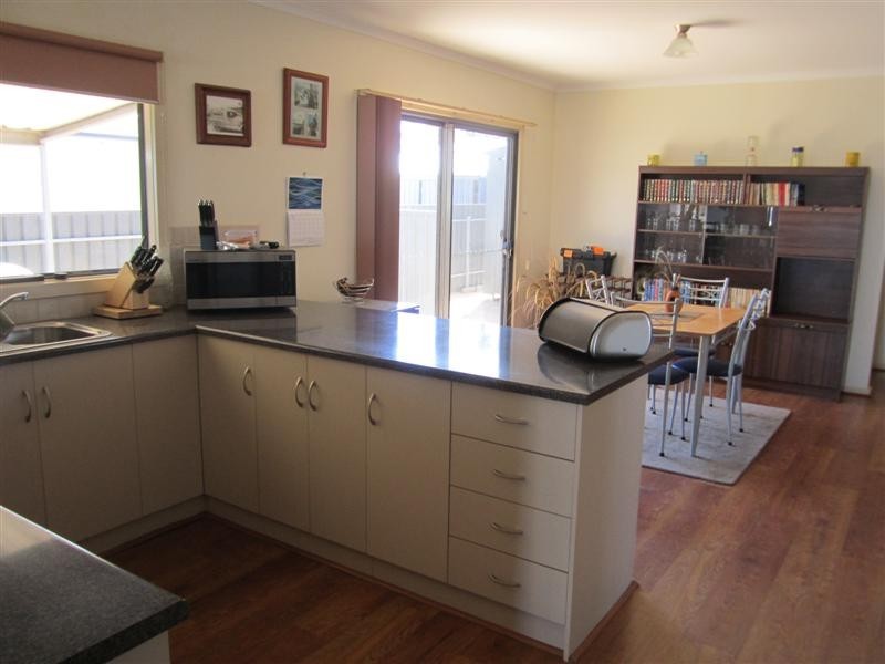 5 Talbot Grove, Ceduna SA 5690