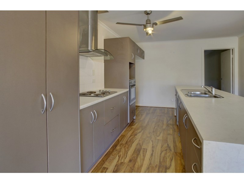 13 Robertson Road, Port Lincoln SA 5606