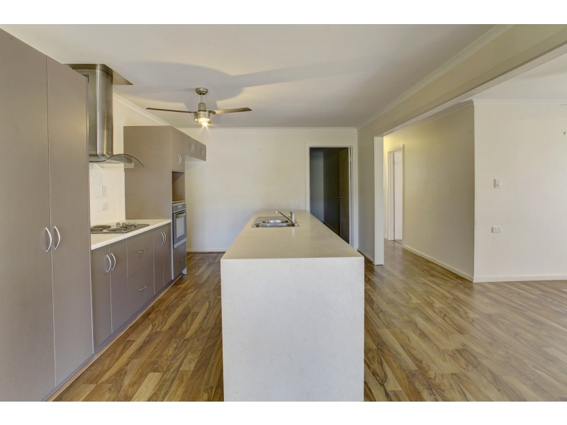 13 Robertson Road, Port Lincoln SA 5606