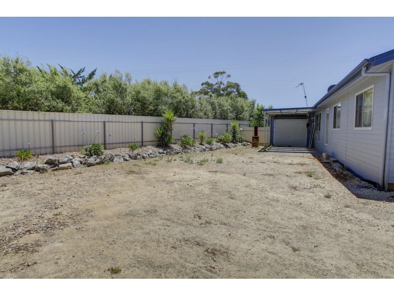 13 Robertson Road, Port Lincoln SA 5606