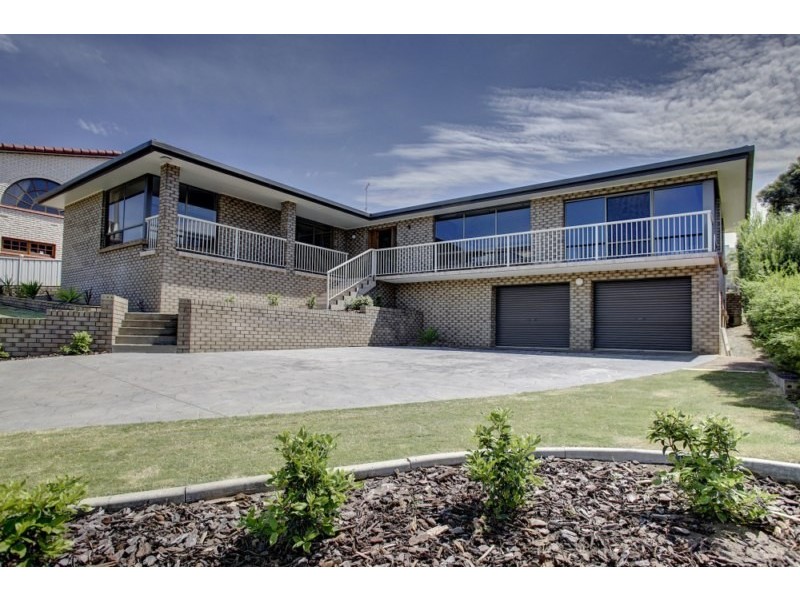 14 Valley View Road, Port Lincoln SA 5606