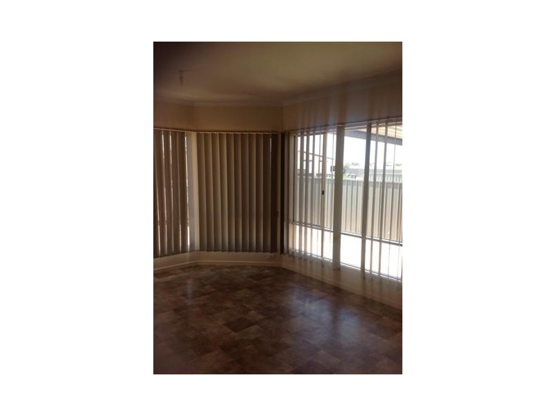 10 Talbot Grove, Ceduna SA 5690