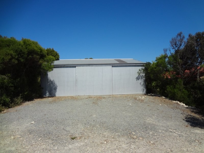 1 Brigette Avenue, Coffin Bay SA 5607