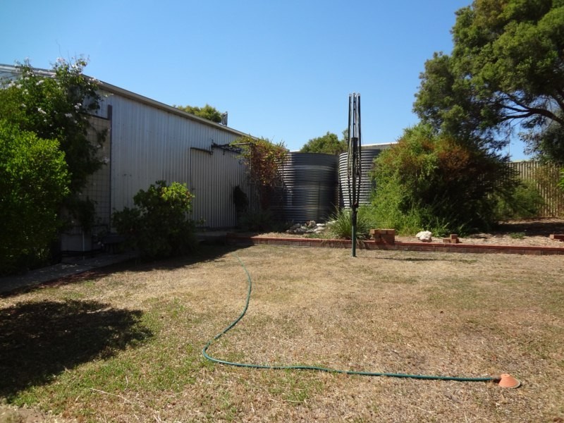 1 Brigette Avenue, Coffin Bay SA 5607