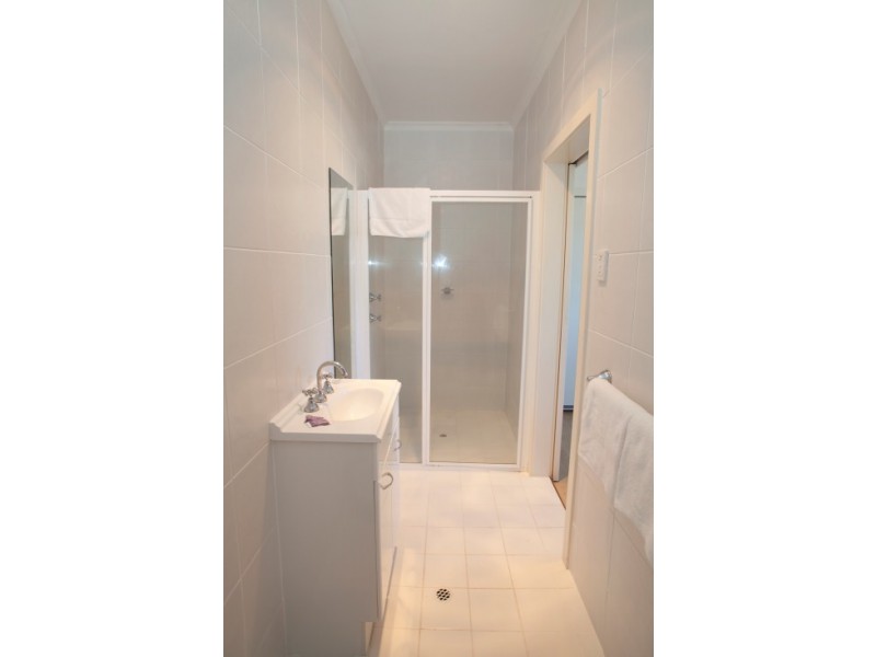 26 Hallet Place, Port Lincoln SA 5606