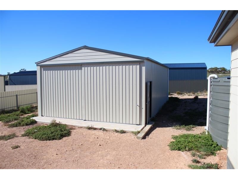 29 Bosanquet Blvd, Ceduna SA 5690