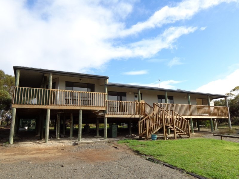 9B Hilltop Drive, Port Lincoln SA 5606