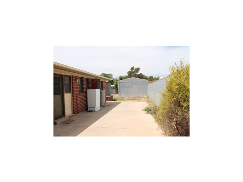 4 Christopher Street, Ceduna SA 5690