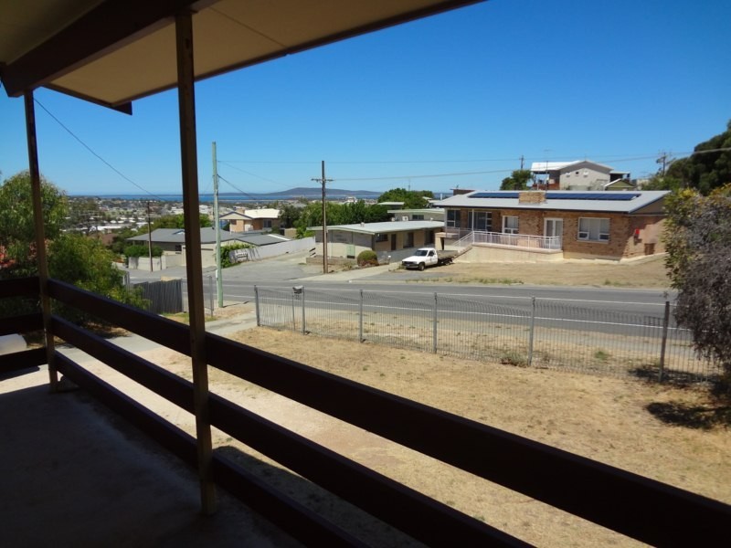 32 Tobruk Terrace, Port Lincoln SA 5606