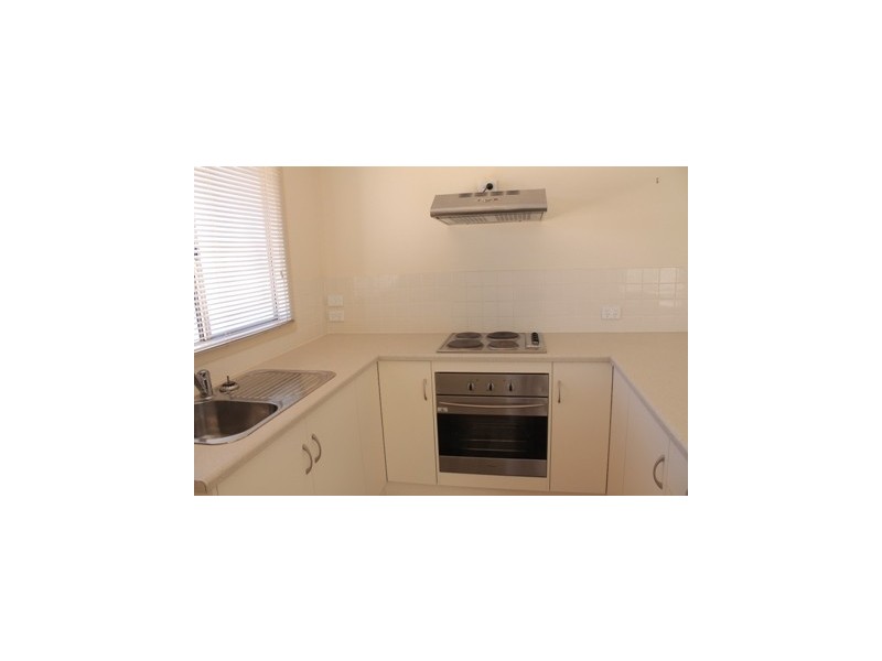 2 Talbot Grove, Ceduna SA 5690