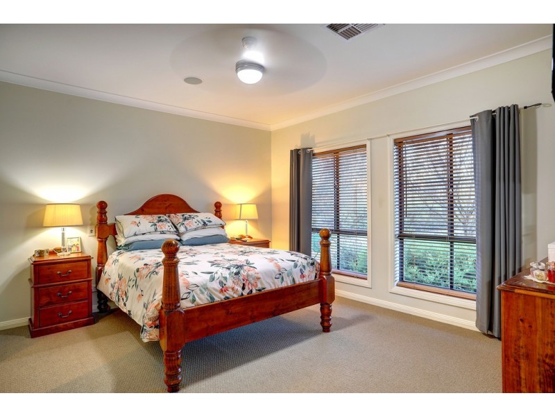 54A Hidden Valley Lane, Boston SA 5607