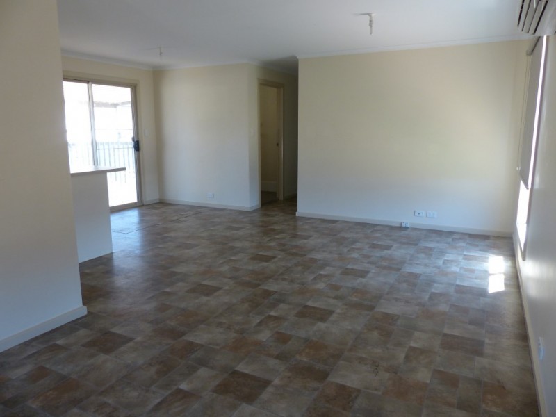 2 Talbot Grove, Ceduna SA 5690