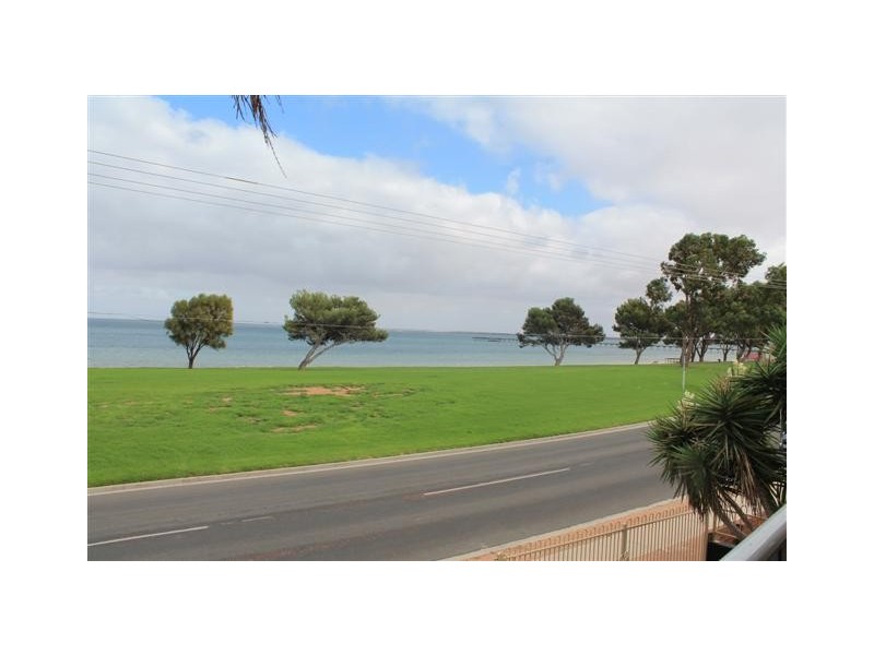 18 O’Loughlin Terrace, Ceduna SA 5690