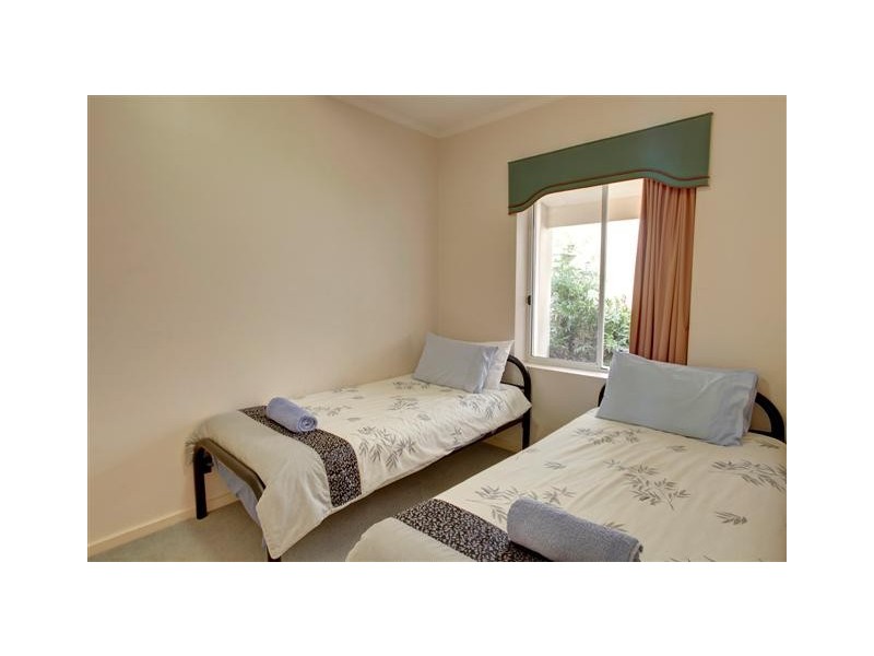 2/30 Lincoln Highway, Port Lincoln SA 5606