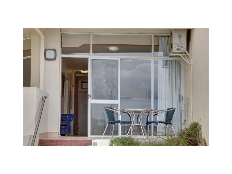 2/30 Lincoln Highway, Port Lincoln SA 5606