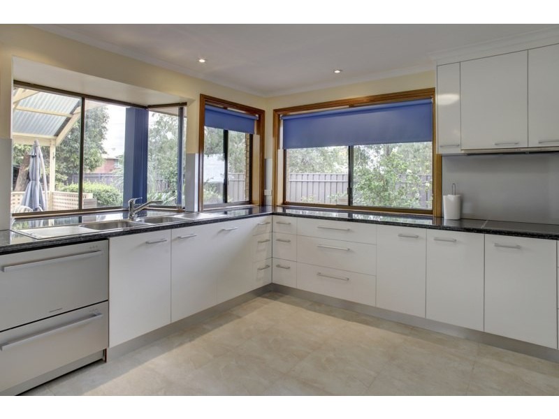 2 Minnipa Avenue, Port Lincoln SA 5606