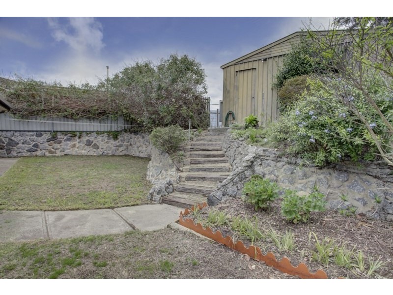 2 Minnipa Avenue, Port Lincoln SA 5606