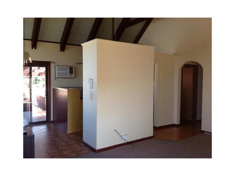 37 Milton Ave, Port Lincoln SA 5606