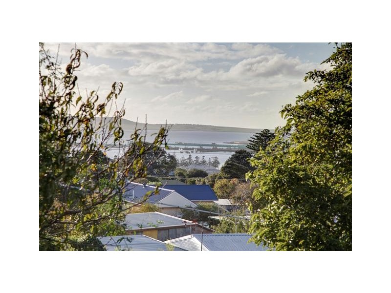 17 Ocean Avenue, Port Lincoln SA 5606