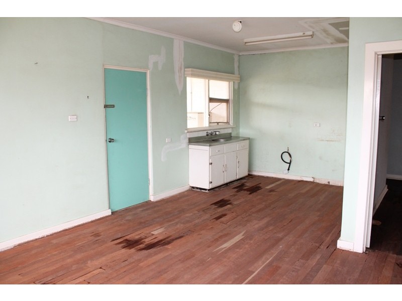 36 McKenzie Street, Ceduna SA 5690