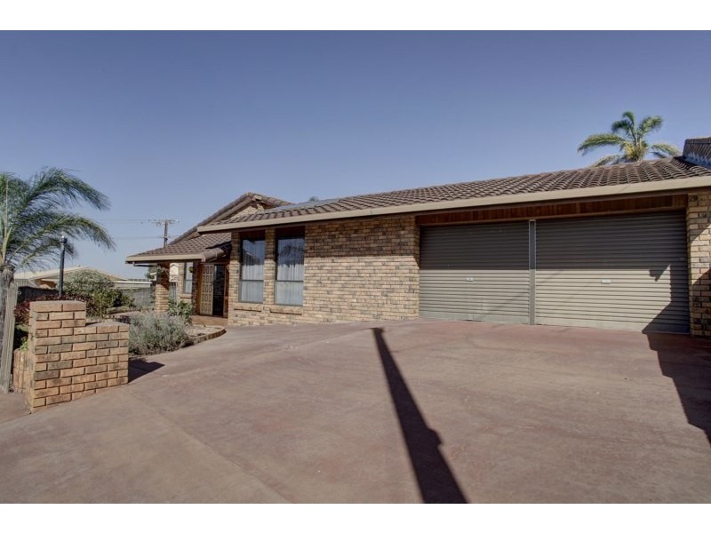 67 Flinders Highway, Port Lincoln SA 5606