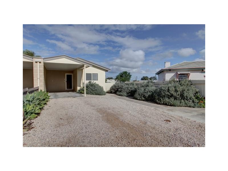 1 and 2/1 Leech Place, Port Lincoln SA 5606