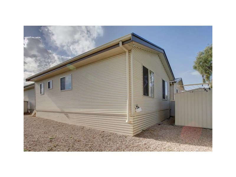 1 and 2/1 Leech Place, Port Lincoln SA 5606