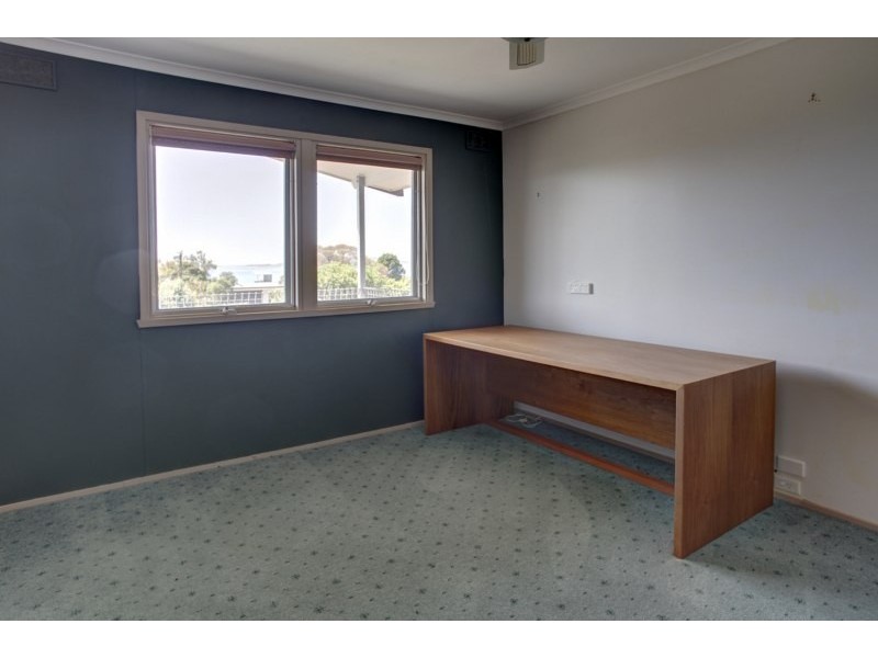42 Victoria Crescent, Port Lincoln SA 5606
