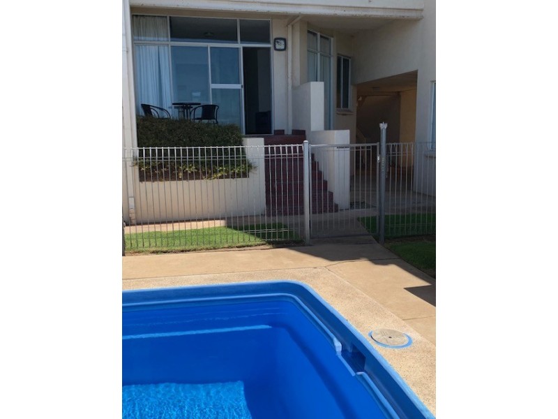 4/30 Lincoln Hwy, Port Lincoln SA 5606