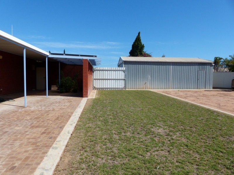 13 Christopher Street, Ceduna SA 5690