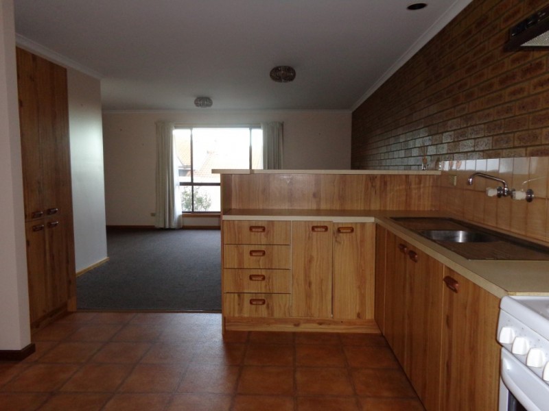 4/2 Amiens Place, Port Lincoln SA 5606