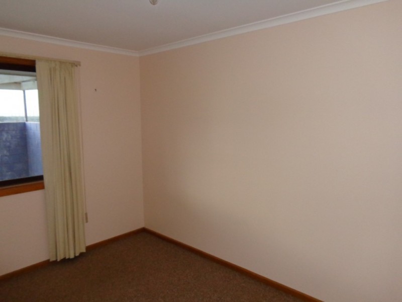 4/2 Amiens Place, Port Lincoln SA 5606