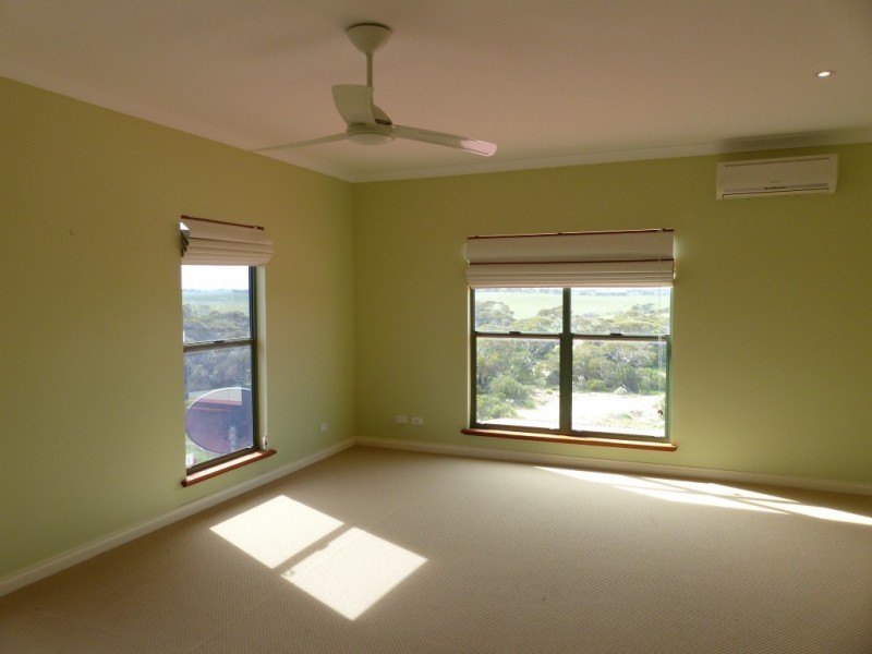 1 Zippel Court, Smoky Bay SA 5680