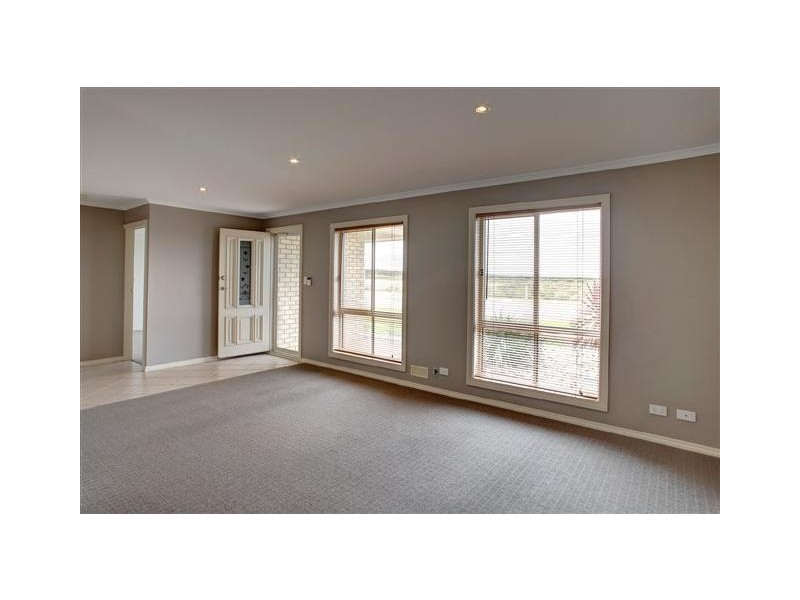 1 Lake View Avenue, Port Lincoln SA 5606