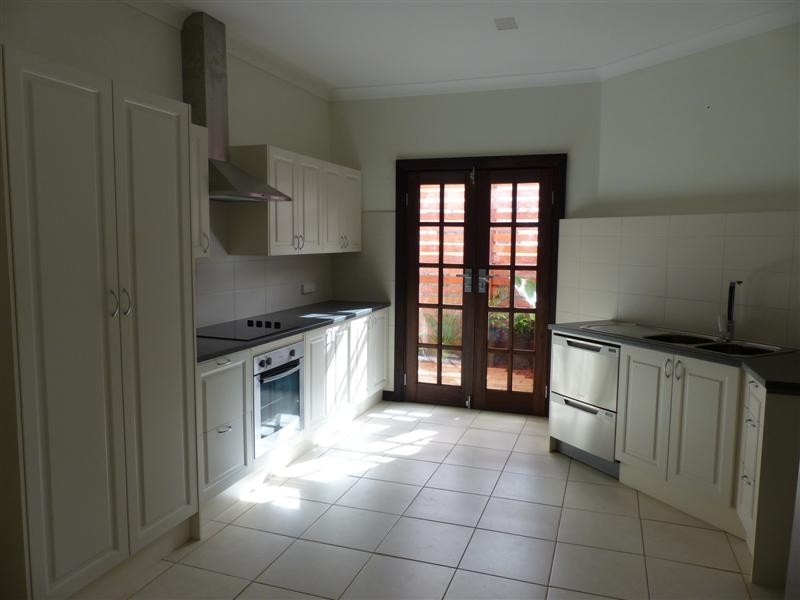 11 Murat Tce, Ceduna SA 5690