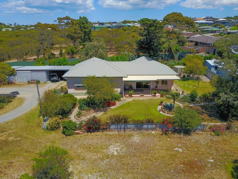 18 Gulf Avenue, Port Lincoln SA 5606
