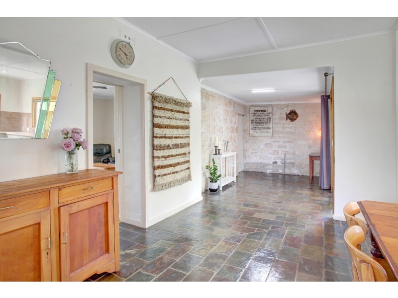 18 Gulf Avenue, Port Lincoln SA 5606