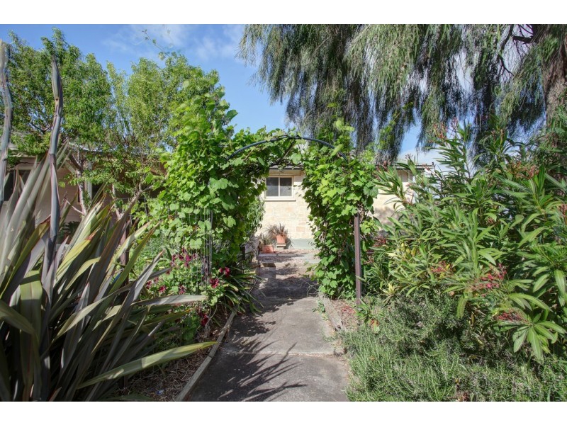 18 Gulf Avenue, Port Lincoln SA 5606