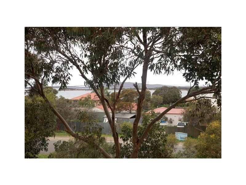 8 Torrens Street, Port Lincoln SA 5606