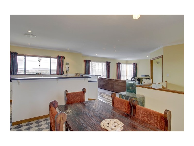 12 Lawson Drive, Port Lincoln SA 5606