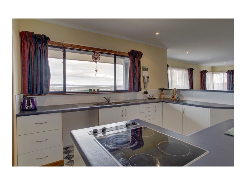 12 Lawson Drive, Port Lincoln SA 5606