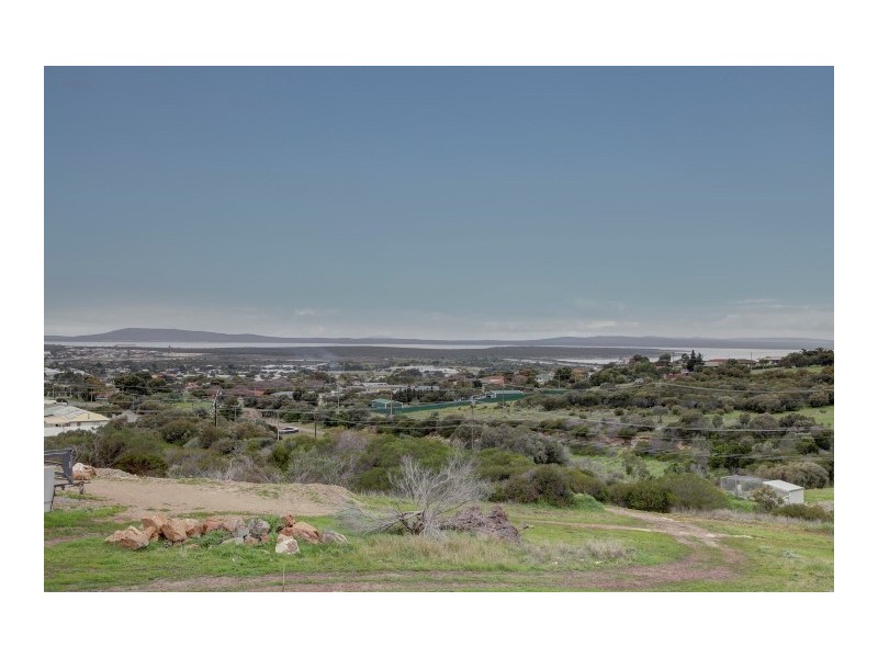 12 Lawson Drive, Port Lincoln SA 5606