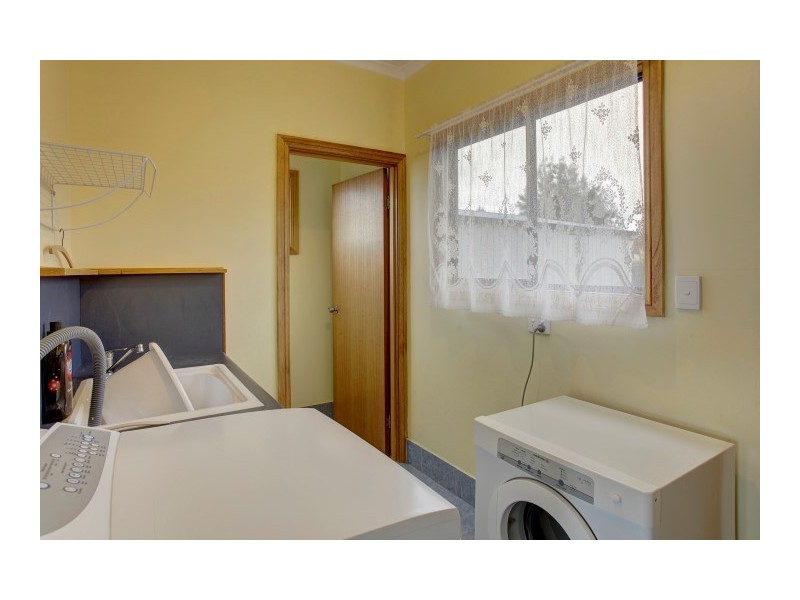 12 Lawson Drive, Port Lincoln SA 5606