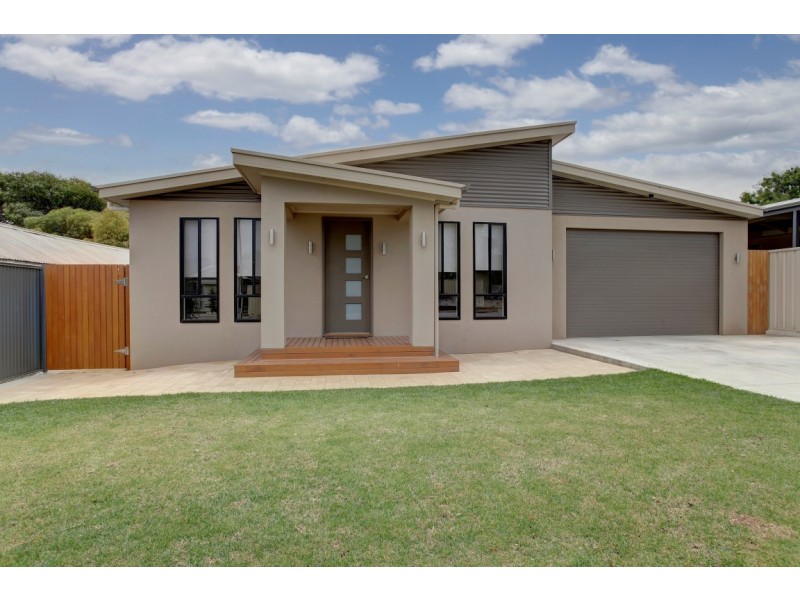 17a Wavell Road, Port Lincoln SA 5606