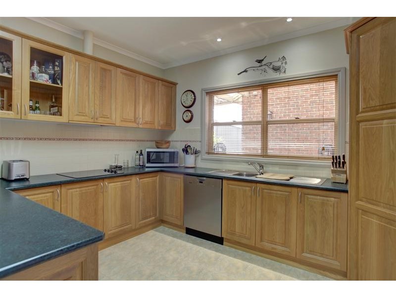 3 Hilltop Drive, Port Lincoln SA 5606