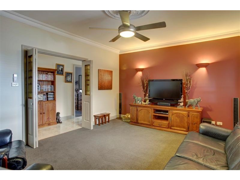 3 Hilltop Drive, Port Lincoln SA 5606