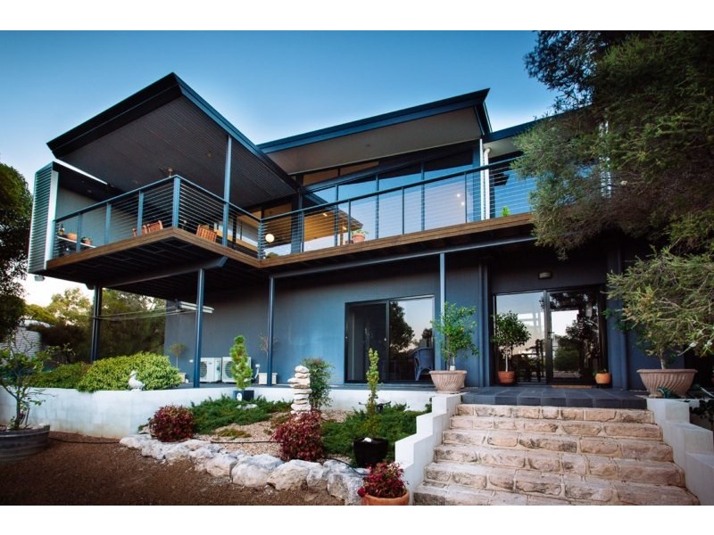 7 Grimm Road, Coffin Bay SA 5607