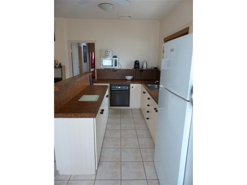 2 Tonkin Street, Ceduna SA 5690