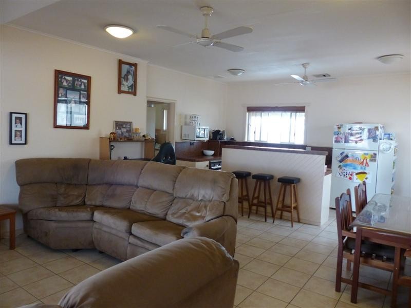 2 Tonkin Street, Ceduna SA 5690