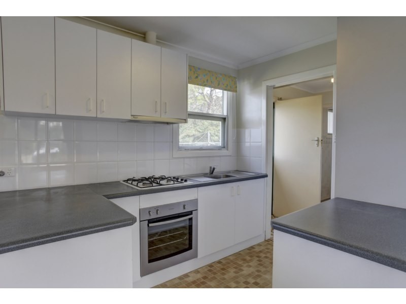 16 Angas Street, Port Lincoln SA 5606